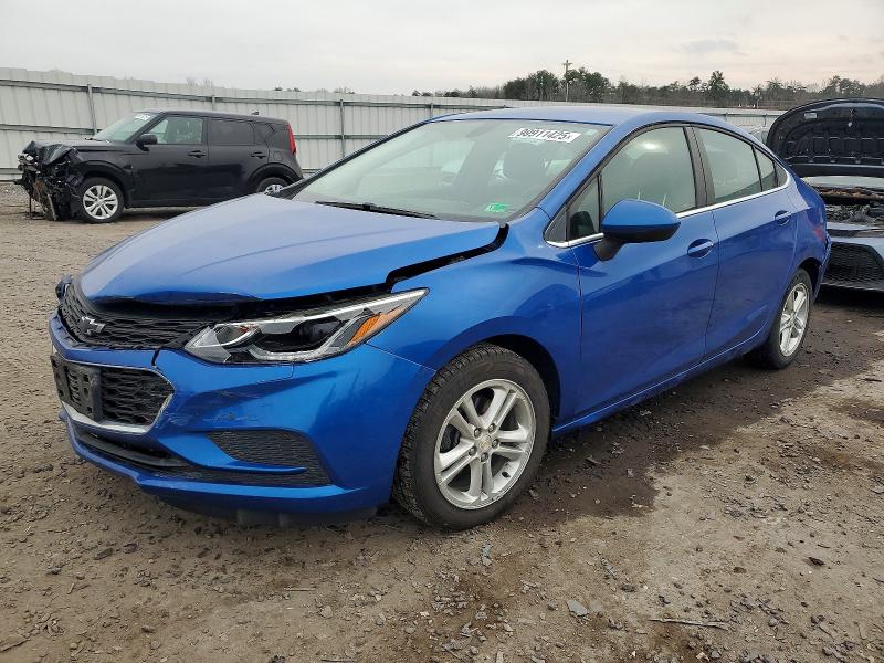 2018 Chevrolet Cruze thumbnail 6