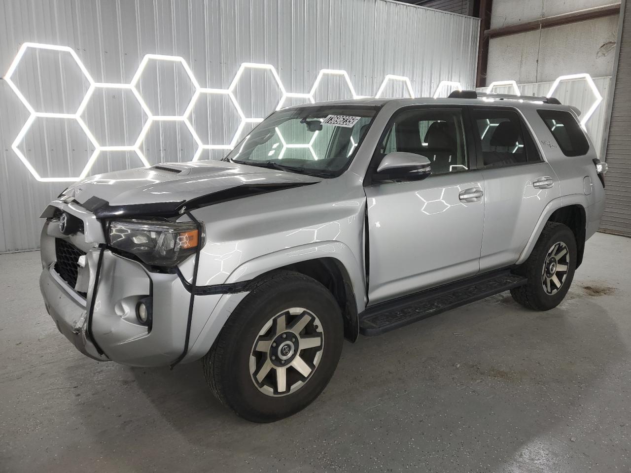 2017 Toyota 4runner thumbnail 7