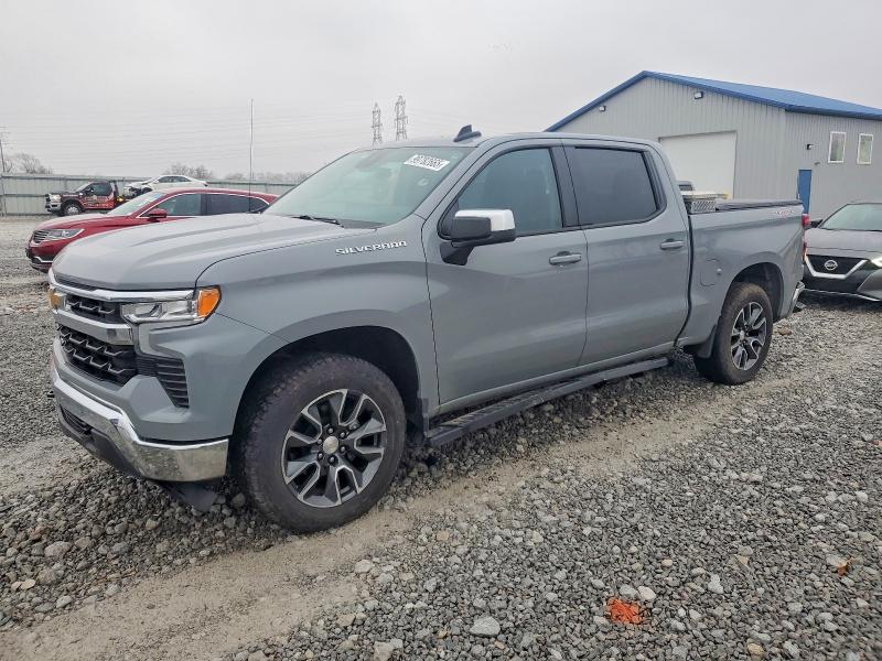 2024 Chevrolet Silverado thumbnail 6