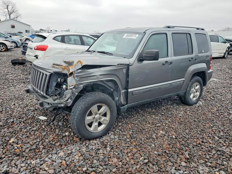 2012 Jeep Liberty thumbnail 6