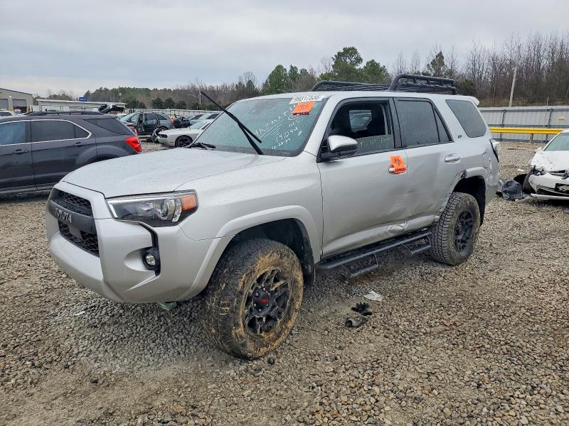 2021 Toyota 4runner thumbnail 6