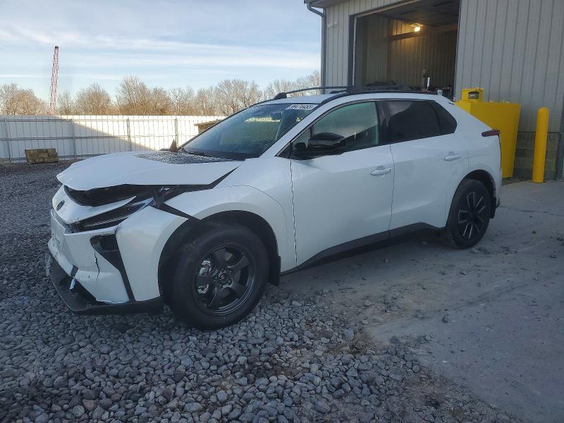 2026 Toyota Bz thumbnail 6