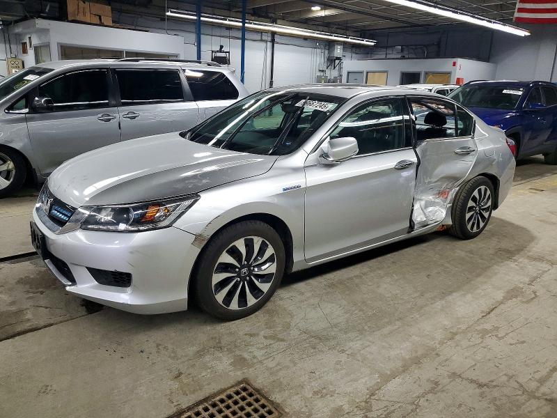 2015 Honda Accord thumbnail 6