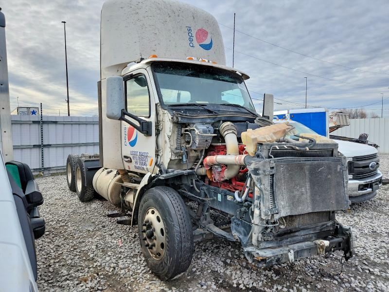 2021 Peterbilt 579 thumbnail 6