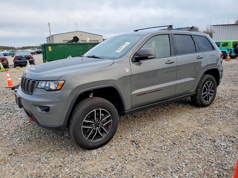 2019 Jeep Grand Cherokee thumbnail 6