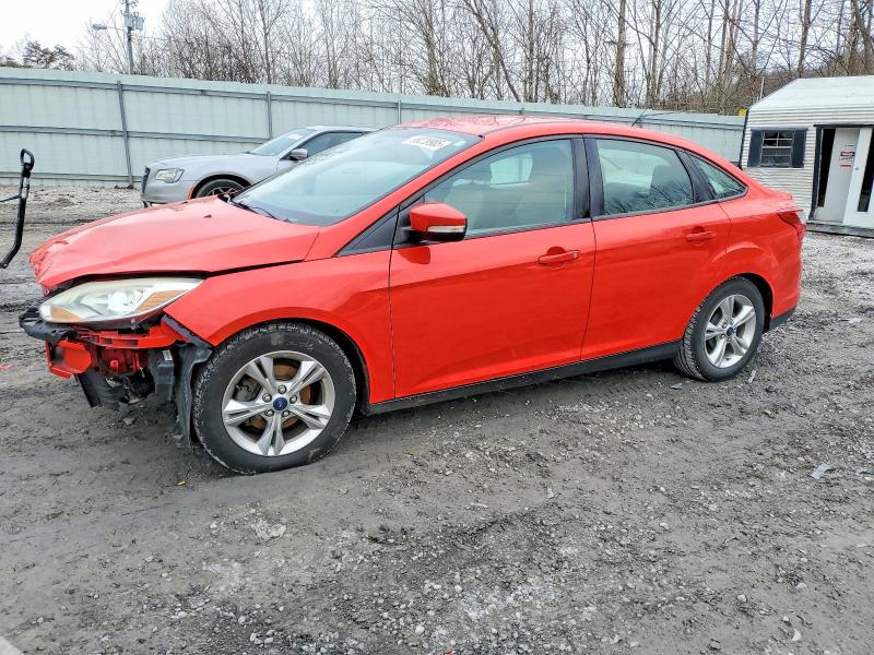 2014 Ford Focus thumbnail 6