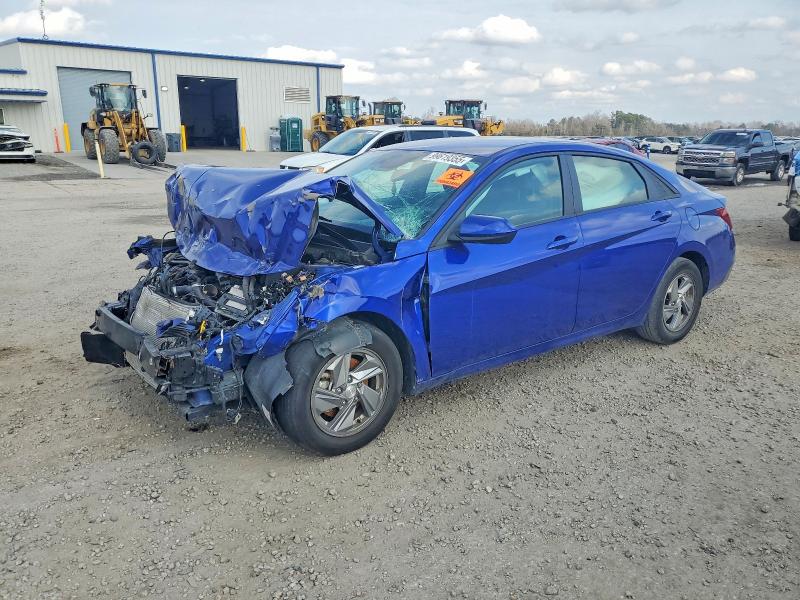 2024 Hyundai Elantra thumbnail 6