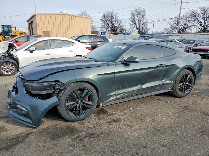 2015 Ford Mustang thumbnail 6