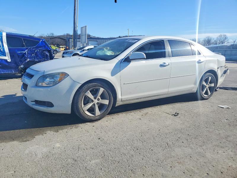 2012 Chevrolet Malibu thumbnail 6