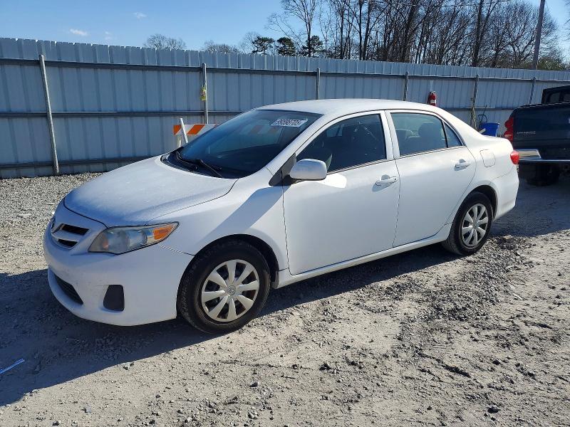 2012 Toyota Corolla thumbnail 6