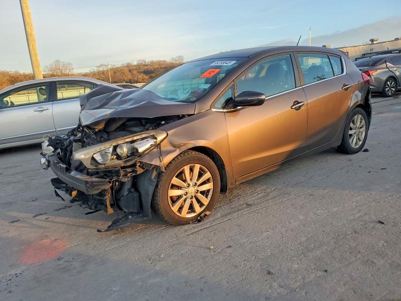 2014 Kia Forte thumbnail 6