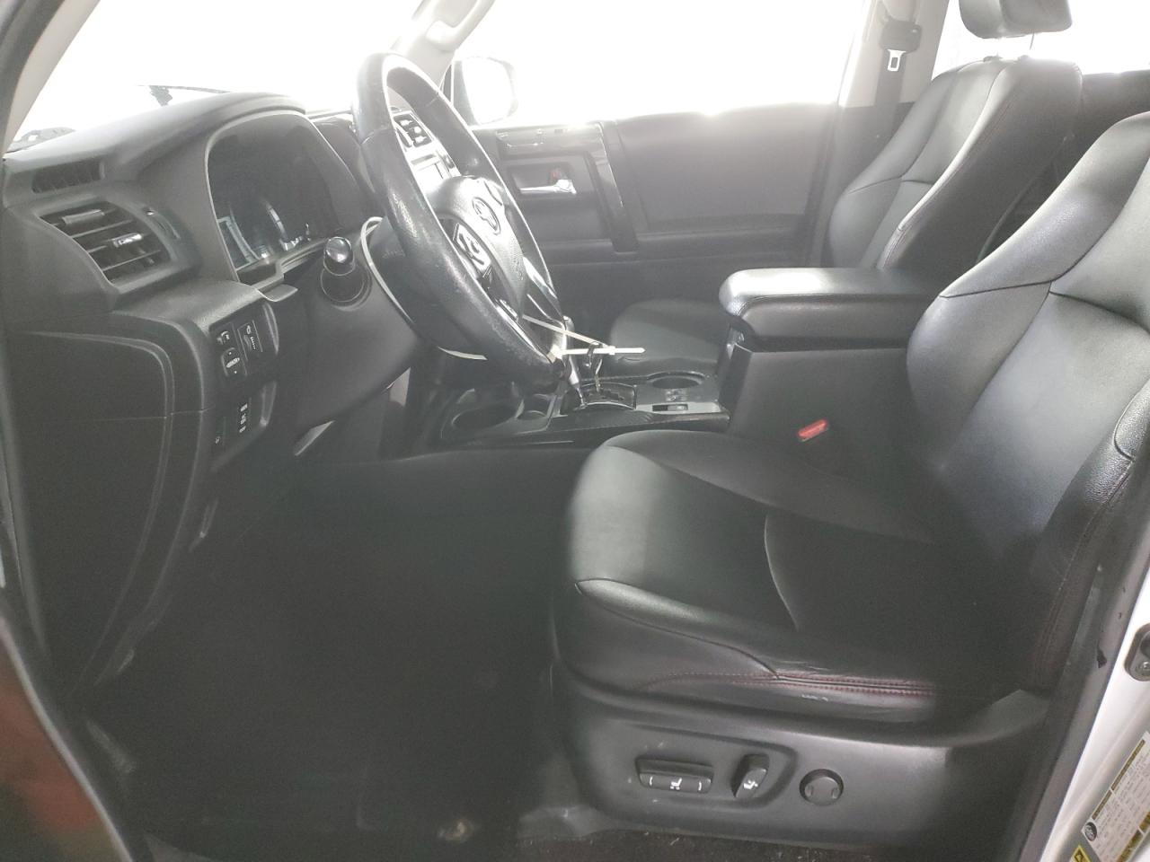 2017 Toyota 4runner thumbnail 9