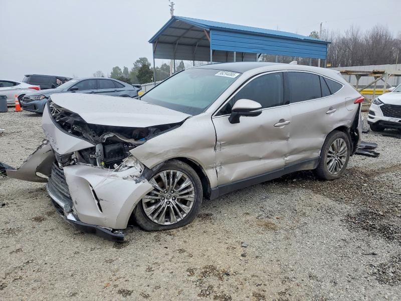 2024 Toyota Venza thumbnail 6