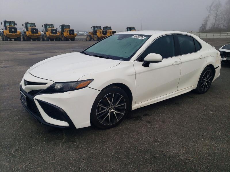 2021 Toyota Camry thumbnail 6