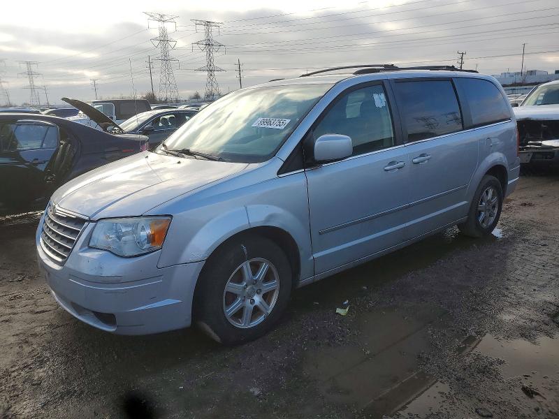 2009 Chrysler Town & Country thumbnail 6