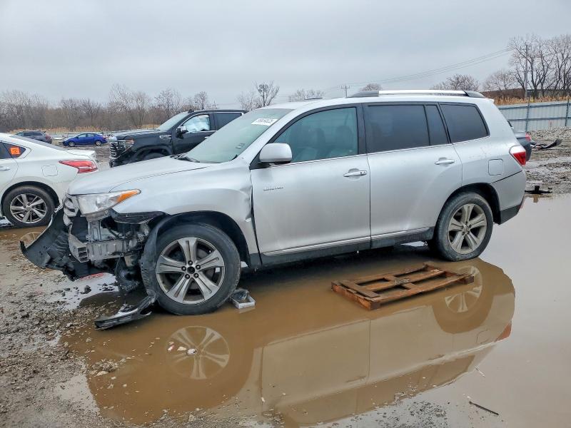 2013 Toyota Highlander thumbnail 6