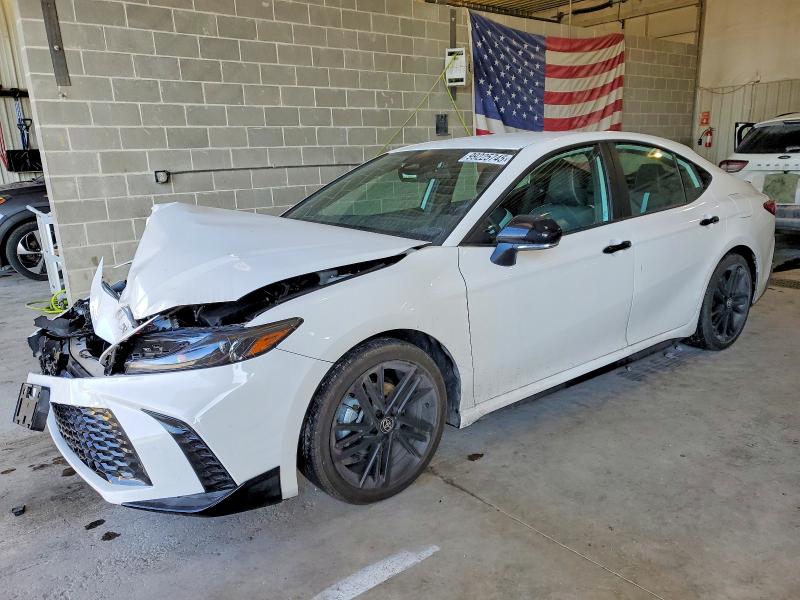 2026 Toyota Camry thumbnail 6