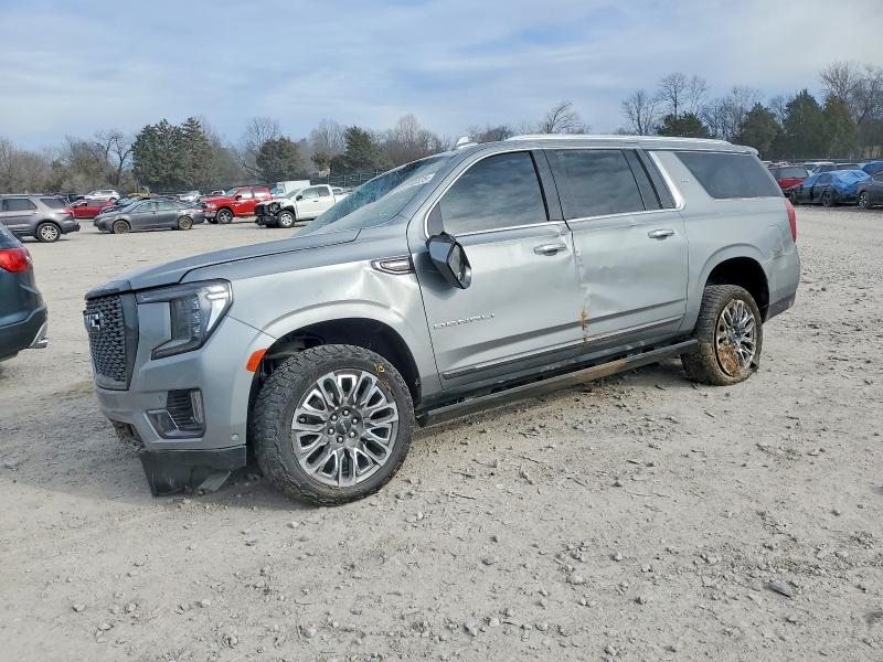 2023 Gmc Yukon Xl thumbnail 6