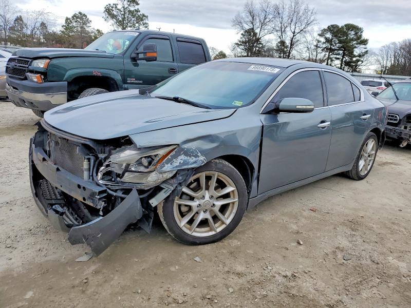 2010 Nissan Maxima thumbnail 6