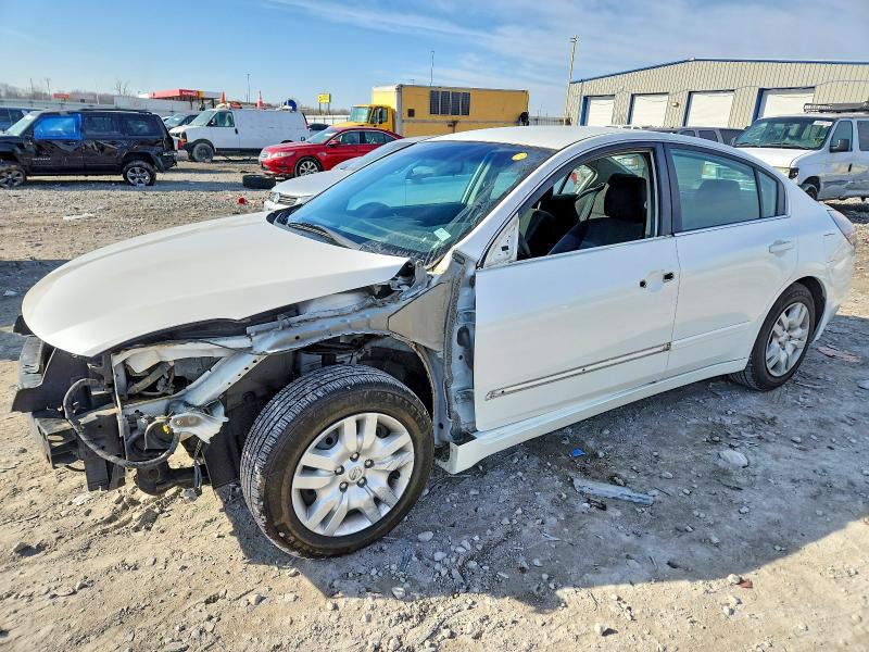 2012 Nissan Altima thumbnail 6