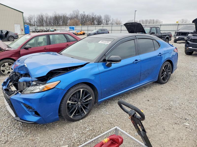 2018 Toyota Camry thumbnail 6