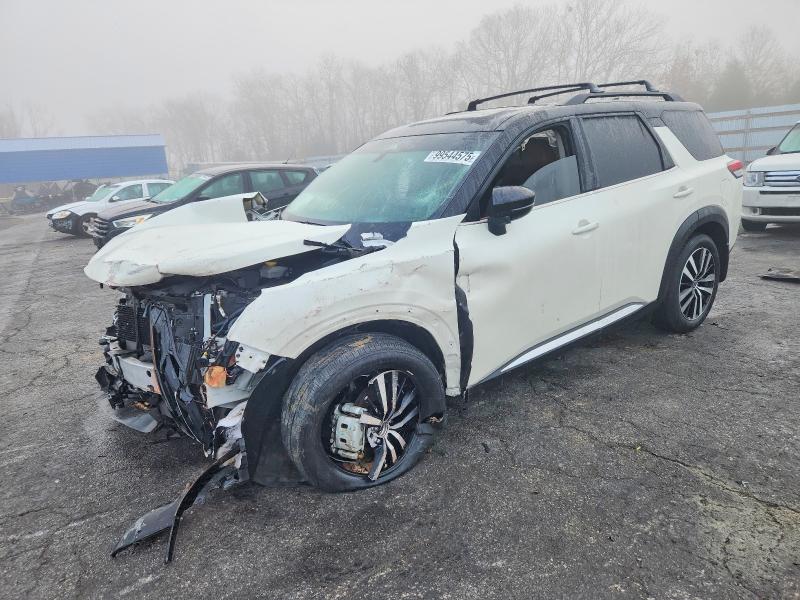 2024 Nissan Pathfinder thumbnail 6