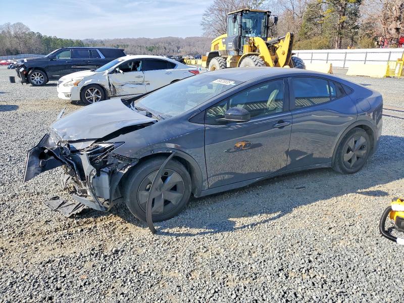 2025 Toyota Prius thumbnail 6