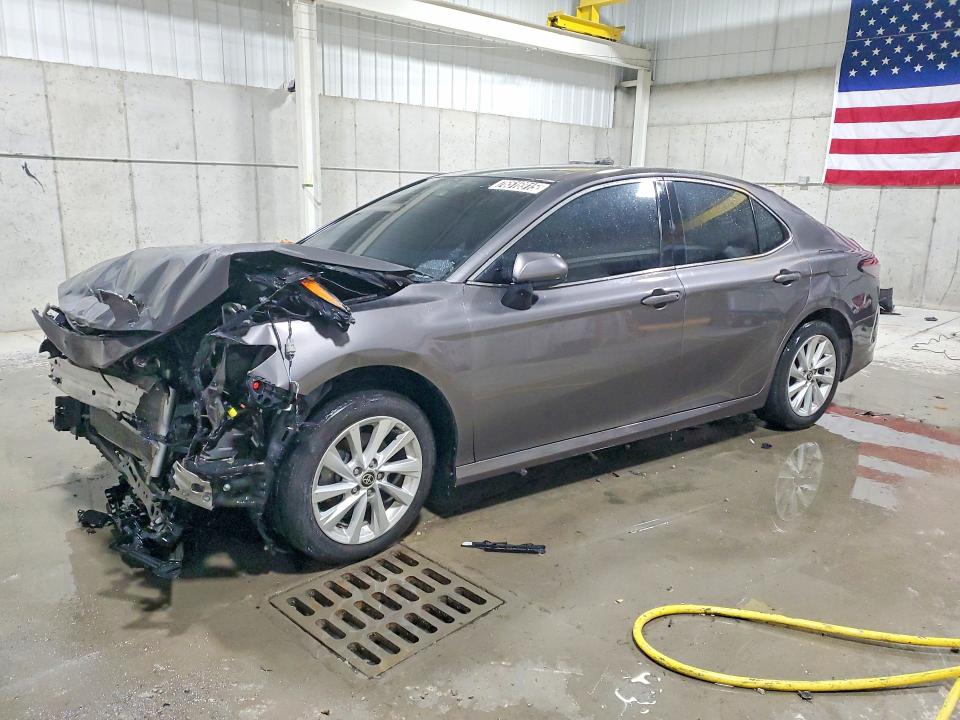 2024 Toyota Camry thumbnail 6