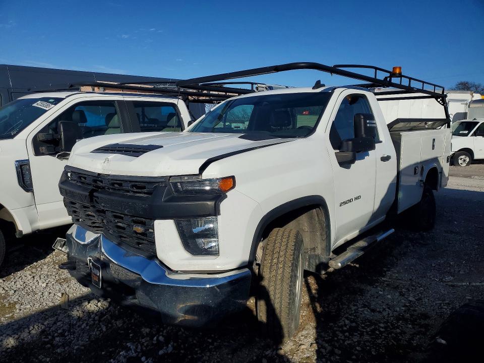 2022 Chevrolet Silverado thumbnail 6
