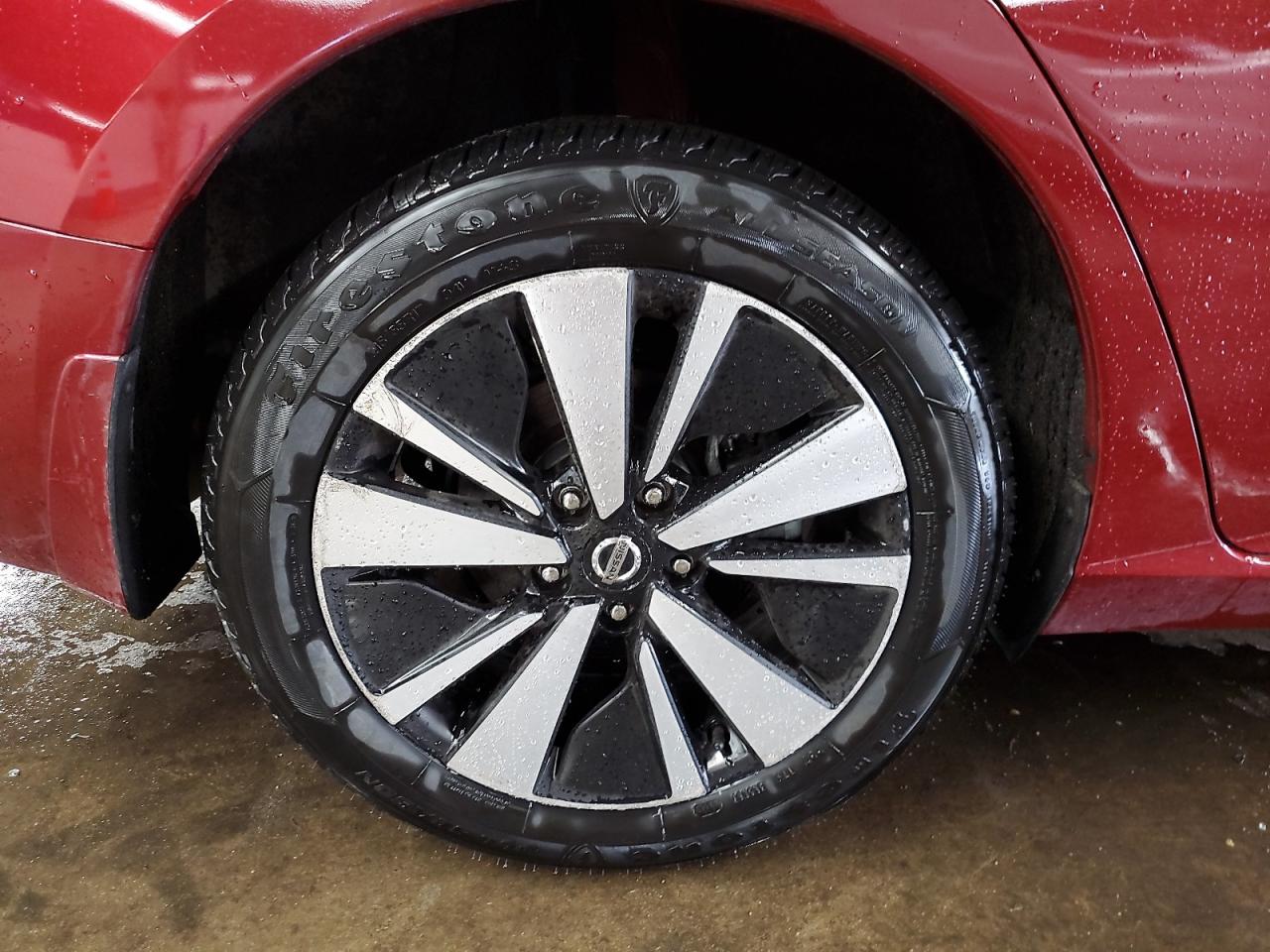 2020 Nissan Altima thumbnail 9