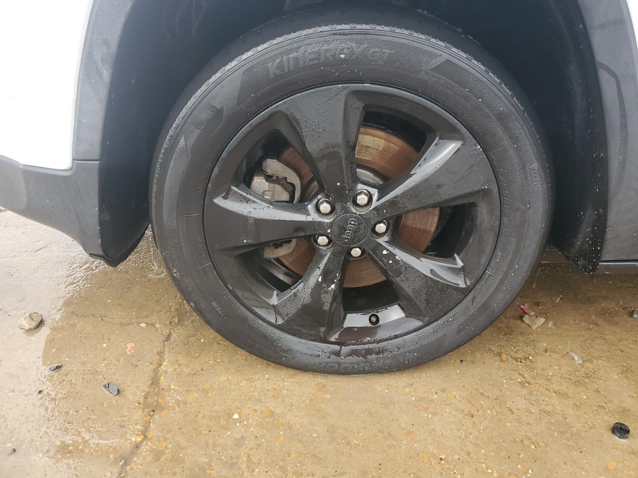 2018 Jeep Cherokee thumbnail 7