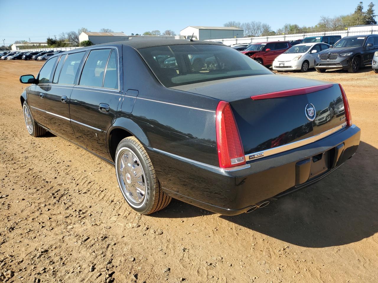 2008 Cadillac Professional Chassis thumbnail 9