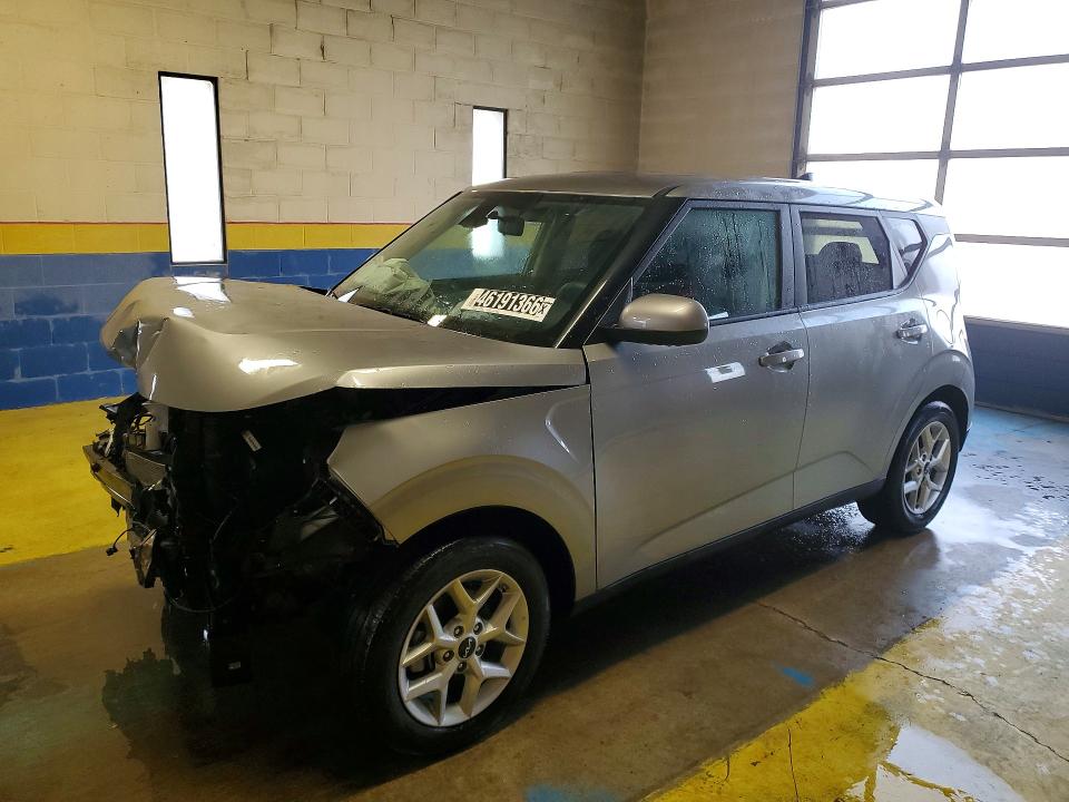 2025 Kia Soul thumbnail 6