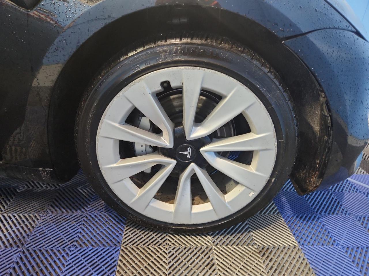 2022 Tesla Model 3 thumbnail 11