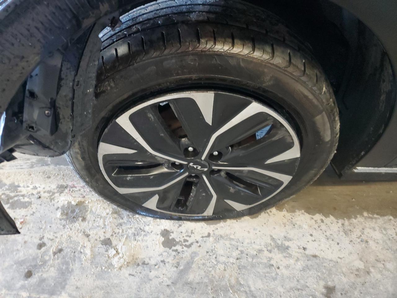 2024 Kia Ev6 thumbnail 9