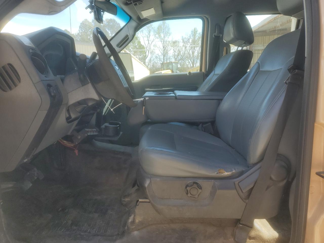 2014 Ford F350 thumbnail 9