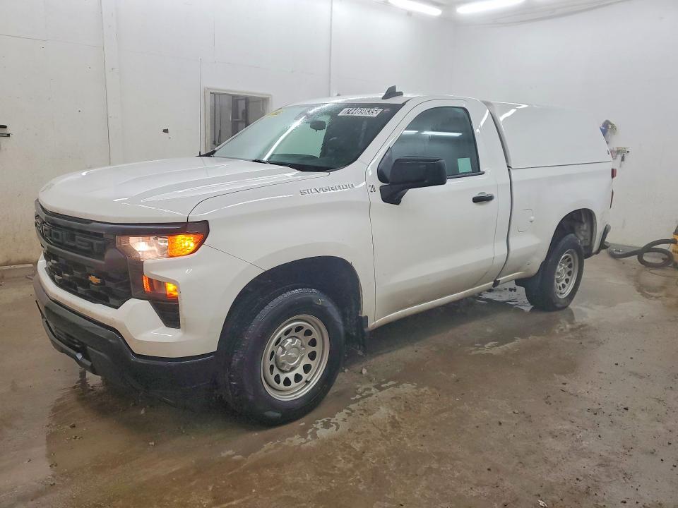 2023 Chevrolet Silverado thumbnail 6