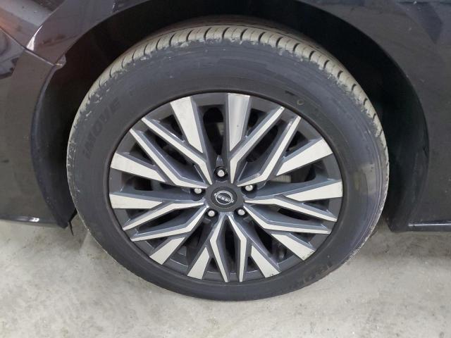 2024 Nissan Altima thumbnail 8