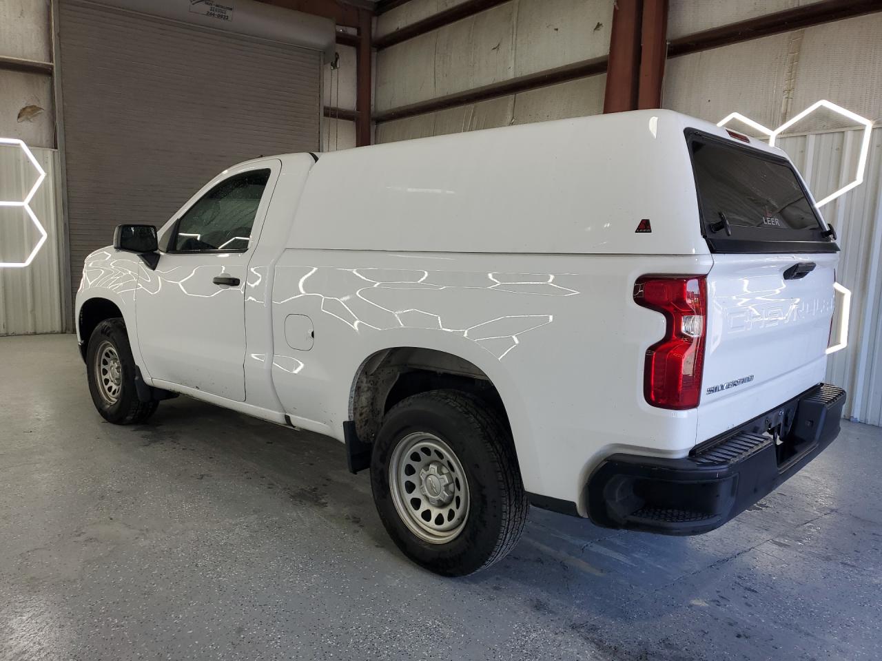 2023 Chevrolet Silverado thumbnail 7