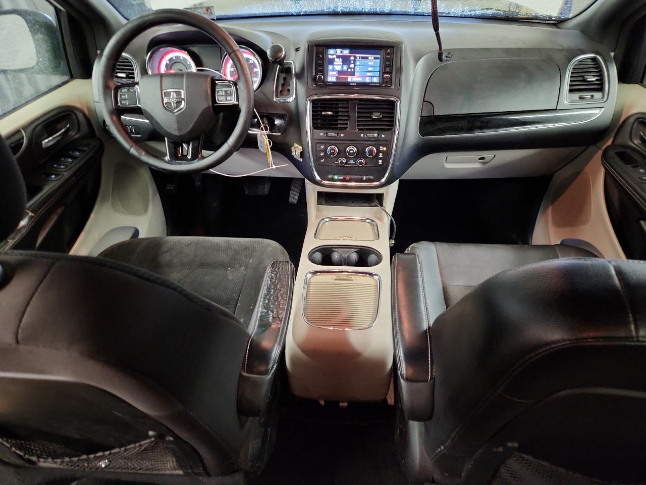 2019 Dodge Grand Caravan thumbnail 9