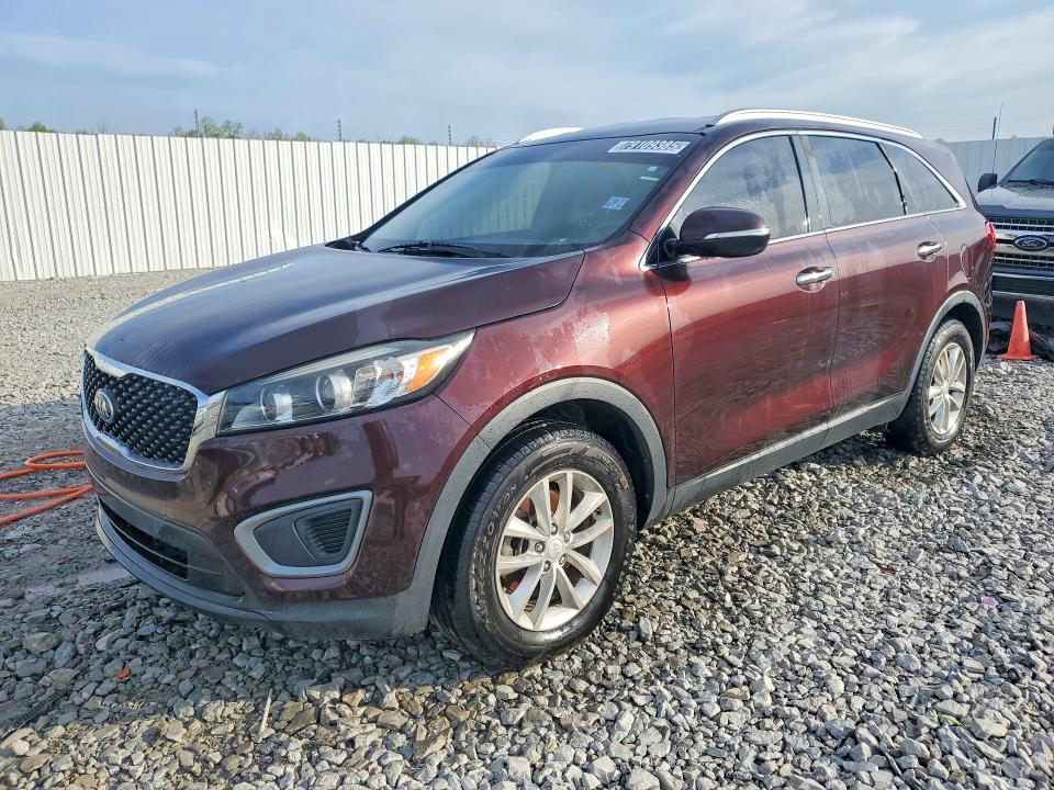 2016 Kia Sorento thumbnail 6