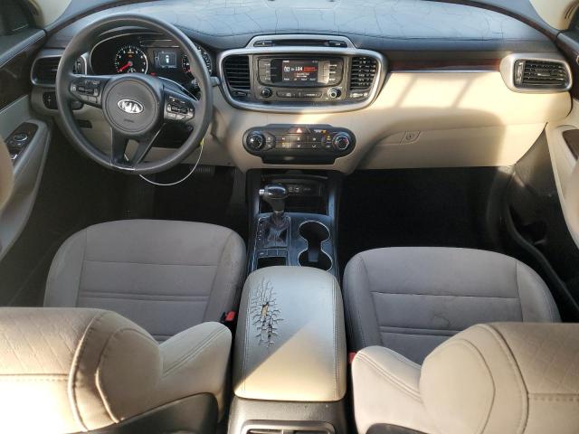2016 Kia Sorento thumbnail 10