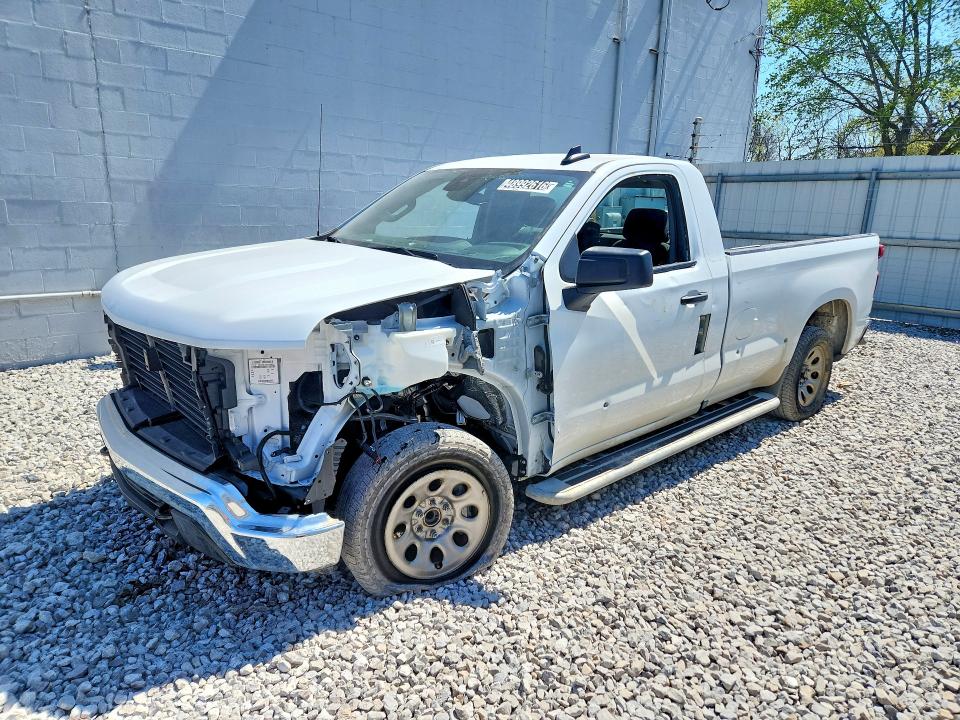 2025 Chevrolet Silverado thumbnail 6