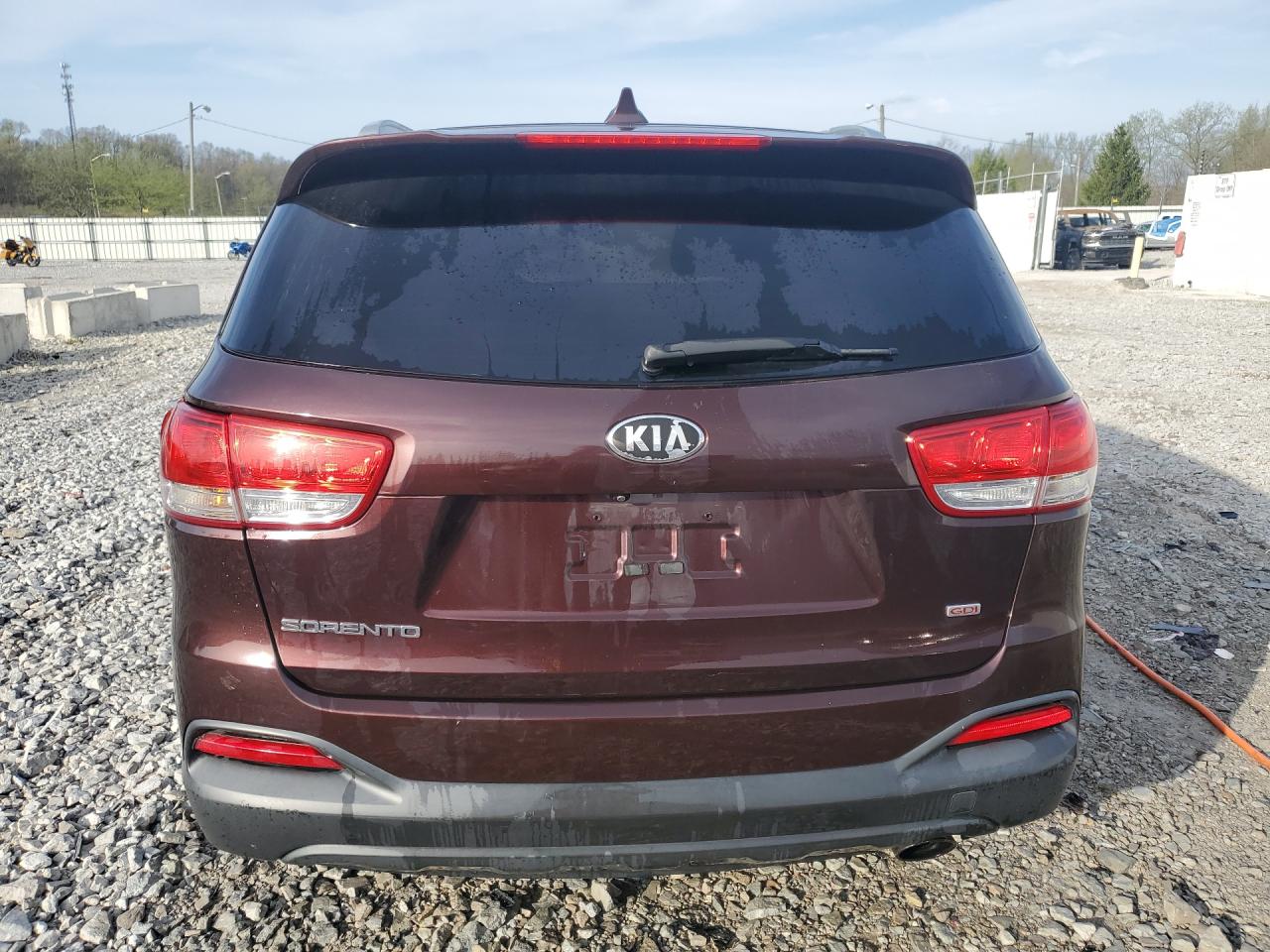 2016 Kia Sorento thumbnail 7