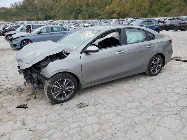 2023 Kia Forte thumbnail 6