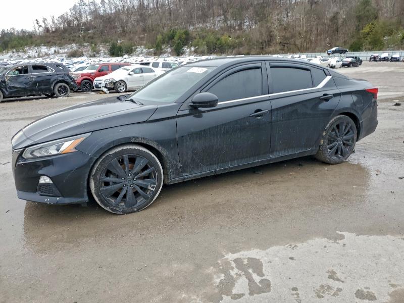 2020 Nissan Altima thumbnail 6